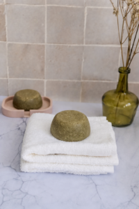 Shampoing solide tous types de cheveux, Petite Bohème 1 Shampoing solide « Petite Bohème » – Tous types de cheveux